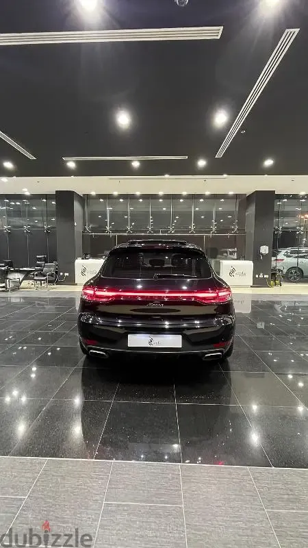 Porsche Macan 2021